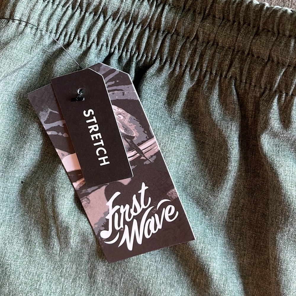 First Wave Shorts - Picture 4 of 5